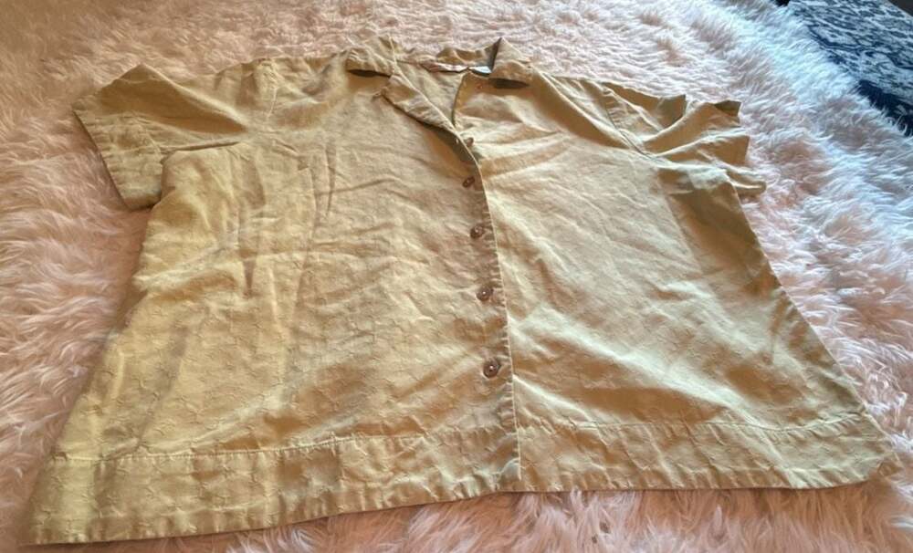 Tommy Bahama Women's‎ Yellow/Green 100% Silk Short Sleeve Button-Down Shirt